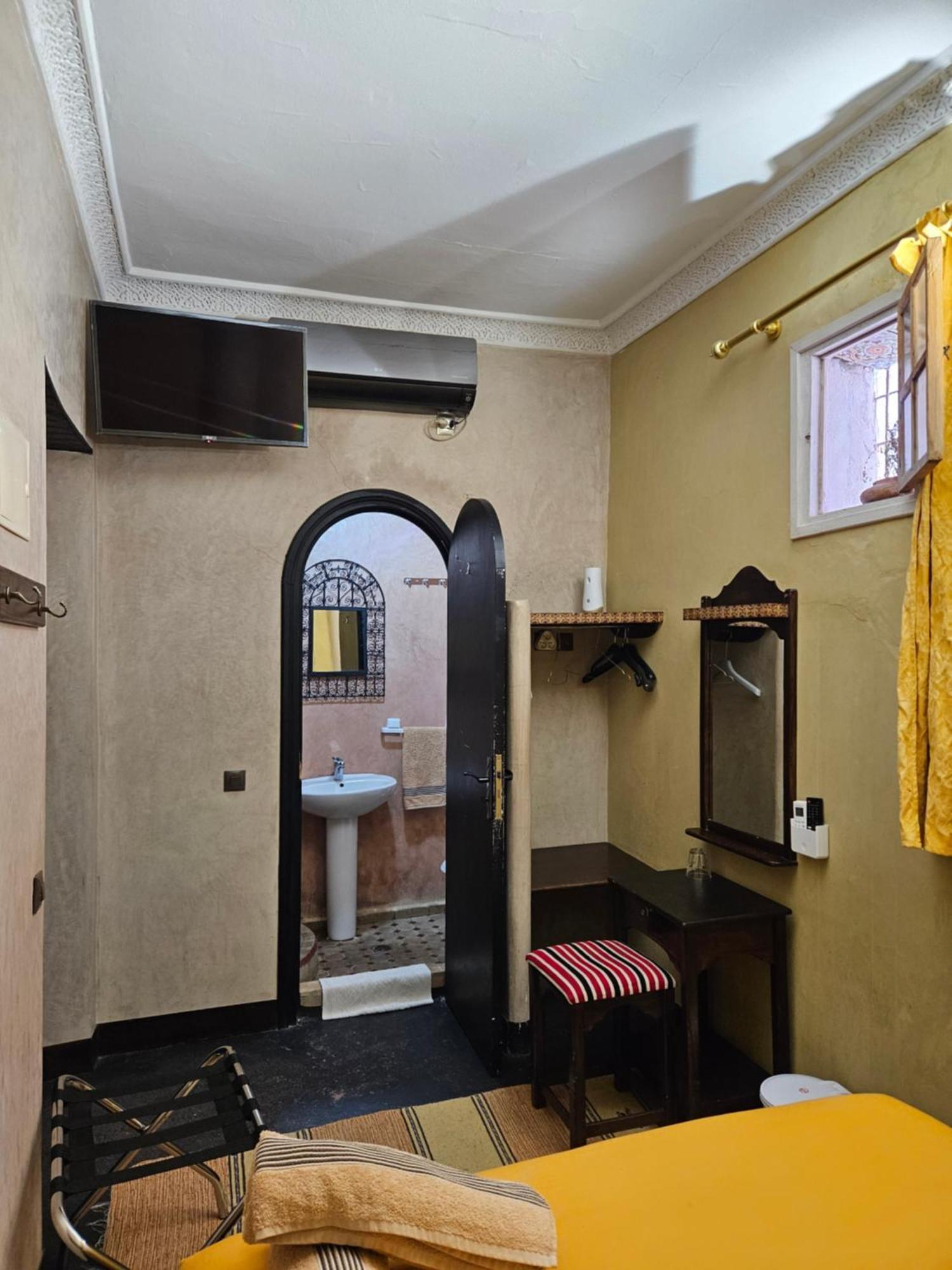 Dar Bargach Hotel Tangier Room photo